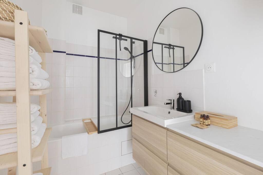 Apartment 1 Bedroom # Paris 14 # Alesia Esterno foto
